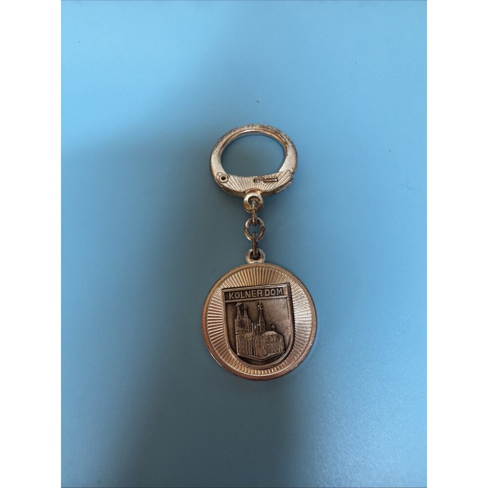 Kolner Dom Germany Silver Tone Souvenir Keychain